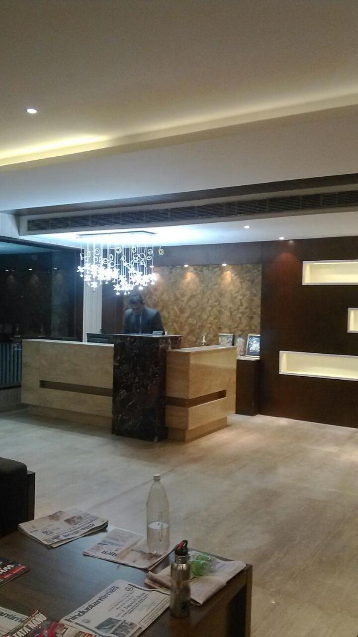 Season Hotel Nainital Dış mekan fotoğraf